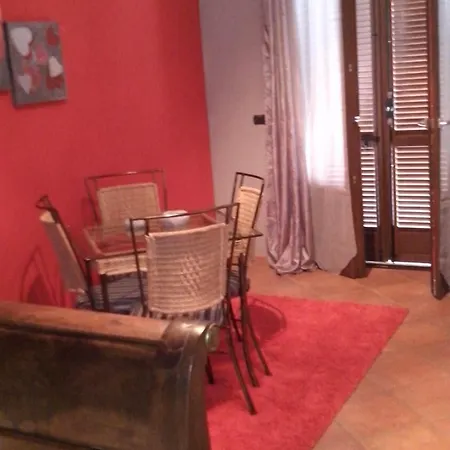 住宿加早餐酒店 Casa Carolina Castellinaldo