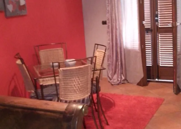 Bed & Breakfast Casa Carolina Castellinaldo